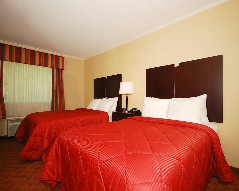 Hotel Comfort Inn & Suites