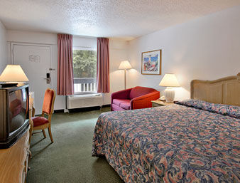 Hotel Days Inn Savannah Airport