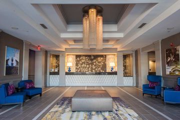 Hotel Doubletree By Hilton Savannah