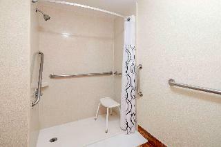 Hotel Howard Johnson Express Inn Savannah Ga