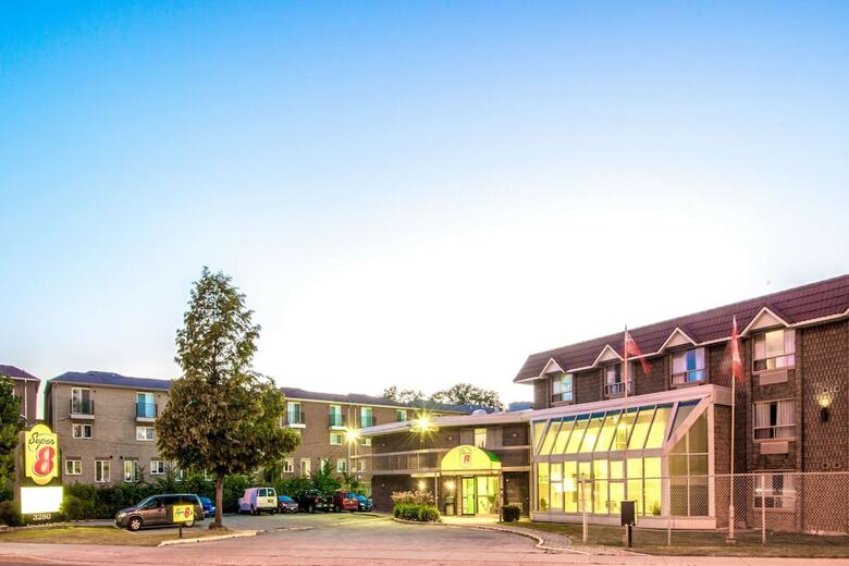 Hotel Super 8 Toronto East/scarborough