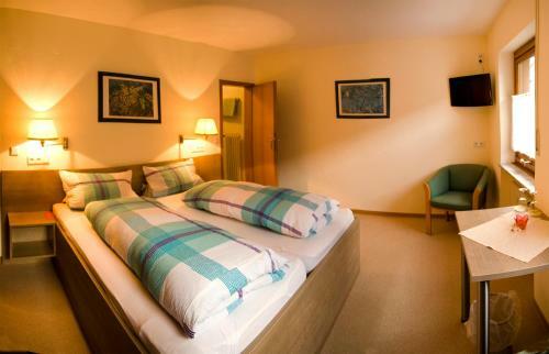 Hostal G�stehaus K�hn's Weinschenke