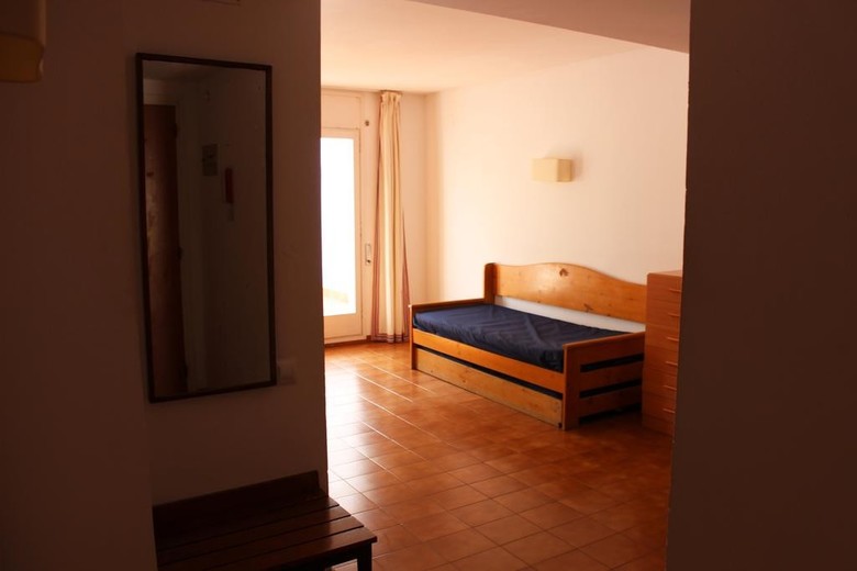 Hotel Apartamentos Costa Brava - Lloret