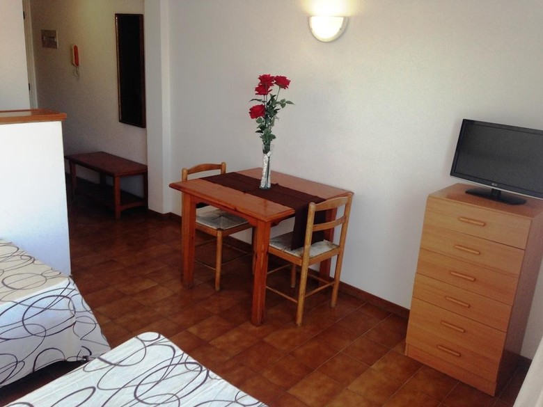 Hotel Apartamentos Costa Brava - Lloret
