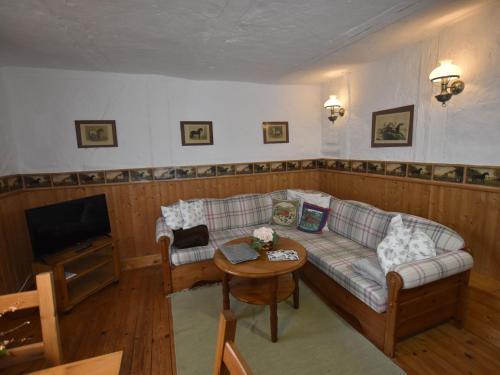 Idyllic Holiday Home In Biendorf Near Forest