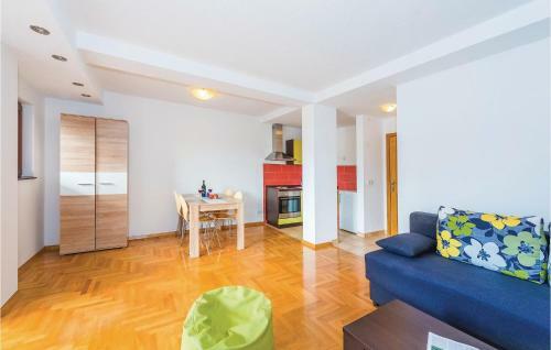 One-bedroom Apartment In Bilice