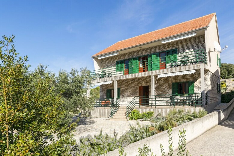 Apartments Albina