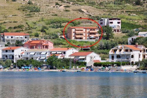 Apartments With A Parking Space Metajna (pag) - 4115