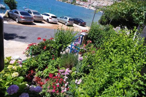 Hostal Triple Room Metajna 206e