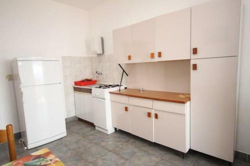 Apartments By The Sea Metajna (Pag) - 6466