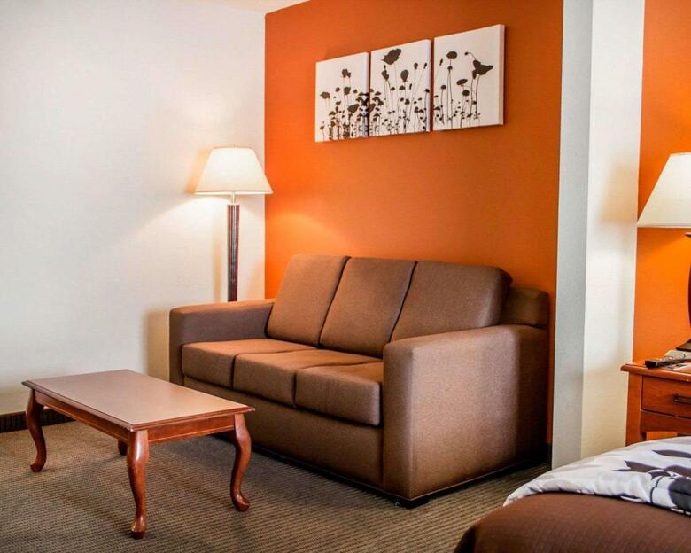 Hotel Sleep Inn & Suites