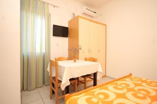 Apartments By The Sea Tkon (pasman) - 8414