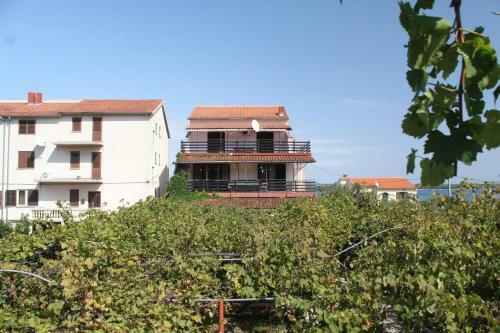Apartments By The Sea Tkon (Pasman) - 8458