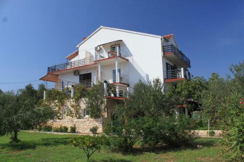 Apartments By The Sea Tkon (Pasman) - 8458