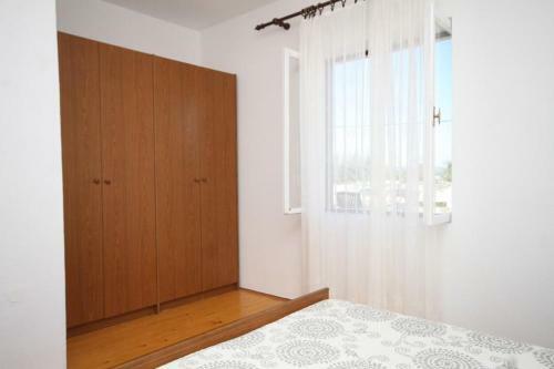 Apartments By The Sea Tkon (pasman) - 8376