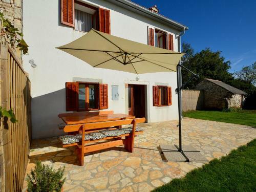 Holiday Home Stancija Negri