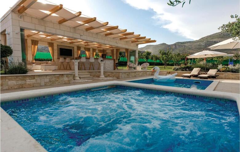 Holiday Home Seget Donji With Hot Tub IX