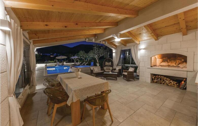 Holiday Home Seget Donji With Hot Tub IX
