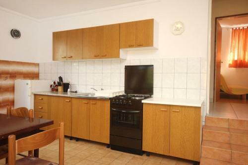 Apartments With A Parking Space Trpanj (Peljesac) - 10083