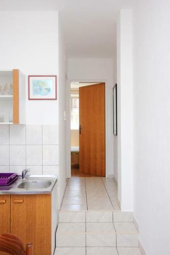 Apartments With A Parking Space Trpanj (Peljesac) - 10083