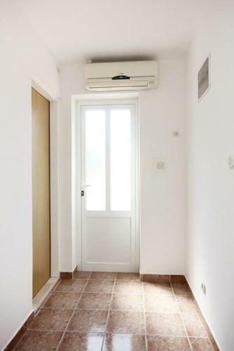 Apartments With A Parking Space Trpanj (Peljesac) - 10083