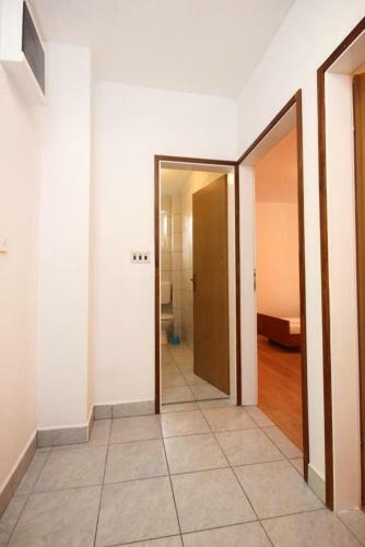 Apartments With A Parking Space Trpanj (Peljesac) - 10083