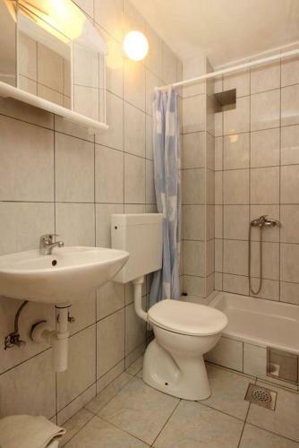 Apartments With A Parking Space Trpanj (Peljesac) - 10083