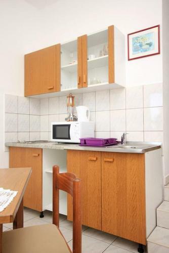 Apartments With A Parking Space Trpanj (Peljesac) - 10083