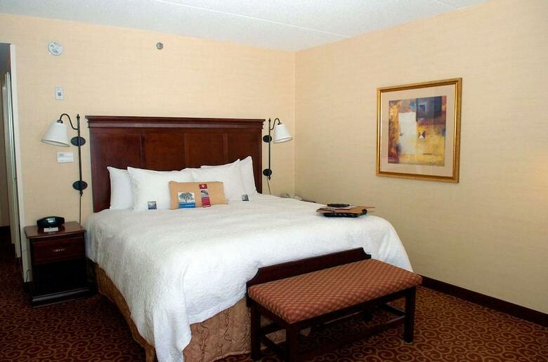 Hotel Hampton Inn Napanee-ontario Canada