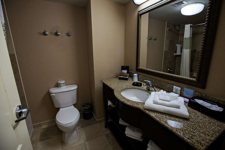 Hotel Hampton Inn Napanee-ontario Canada
