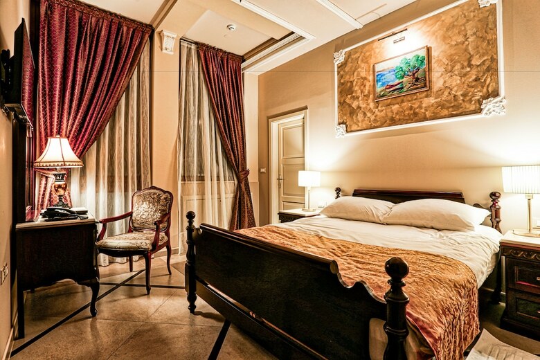 Bed & Breakfast Arbia Dorka Heritage Palace