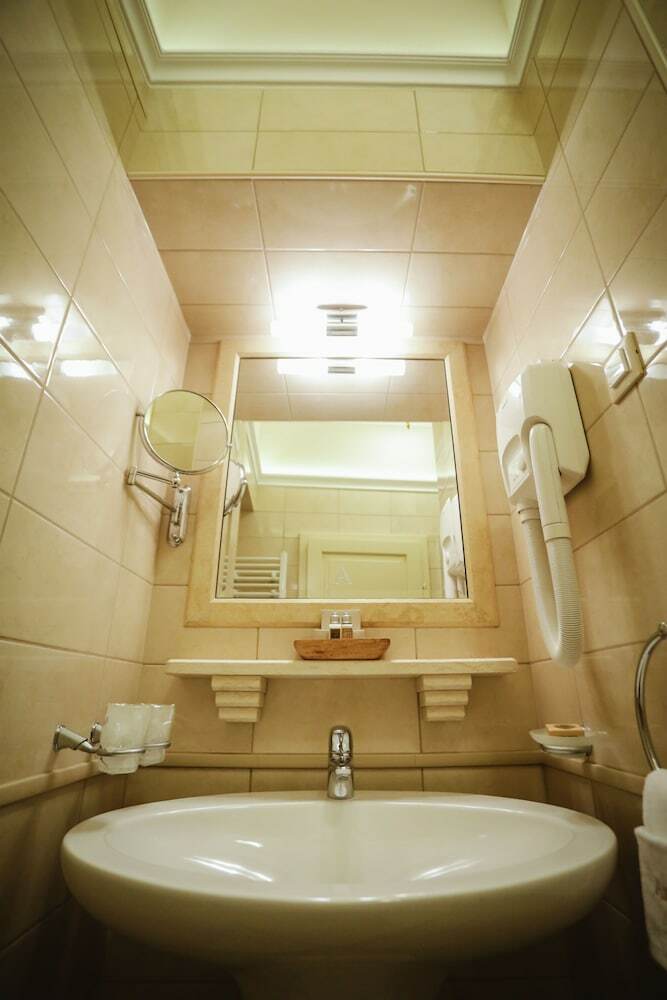 Bed & Breakfast Arbia Dorka Heritage Palace