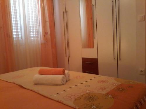 Apartments With A Parking Space Vinisce (trogir) - 12248