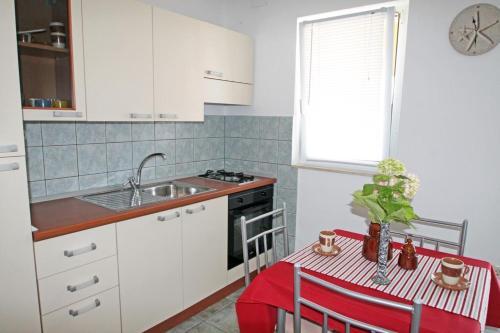 Apartment Vinjerac 5824d