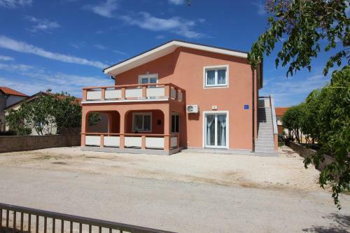 Apartments Ivanika