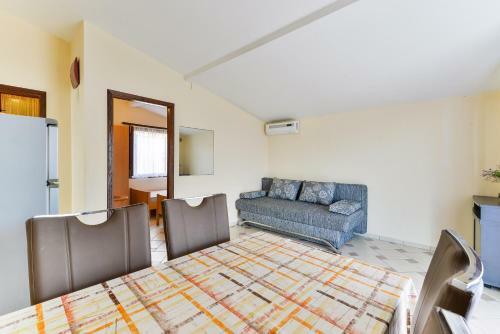 Apartment Milobara