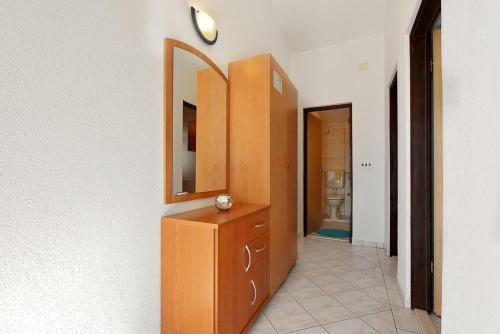 Apartments With A Parking Space Vodice - 11835