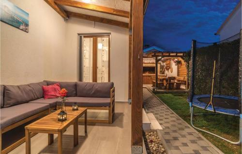 Holiday Home Pakostane 10