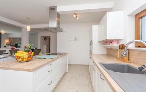 Holiday Home Pakostane 10