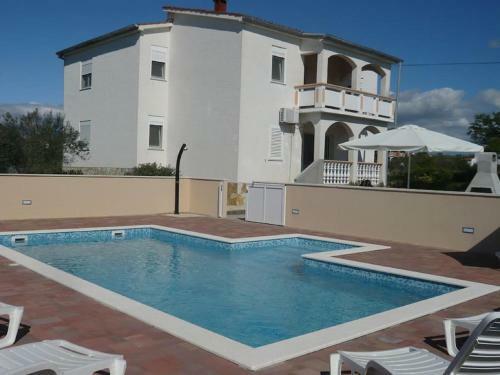 Holiday Home Stipe