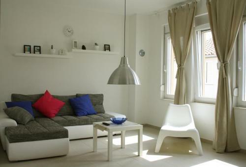Apartments With A Parking Space Vrsi - Mulo (zadar) - 13160