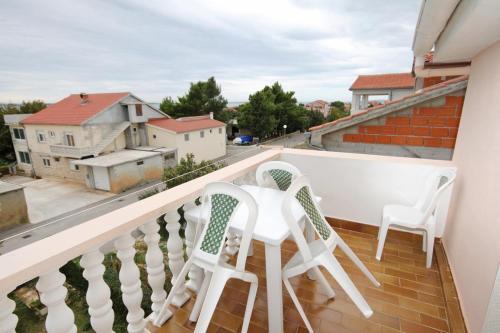 Apartments With A Parking Space Vrsi - Mulo (zadar) - 5796