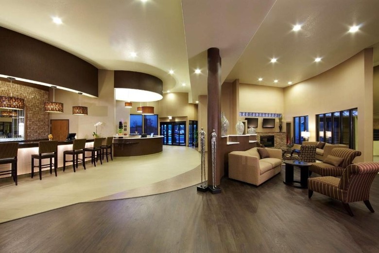 Best Western Plus Atrea Hotel