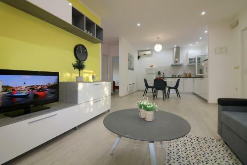 Holiday Homes In Porec/istrien 10234