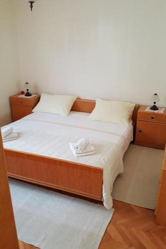 Apartments By The Sea Posedarje (novigrad) - 12402