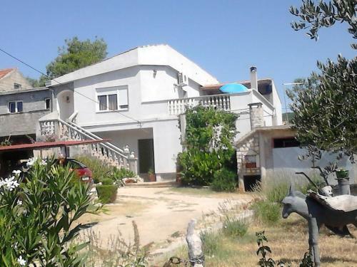 Apartments With A Parking Space Posedarje (novigrad) - 12190