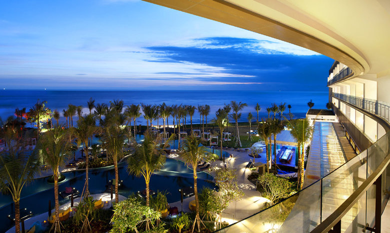 Hotel W Retreat & Spa