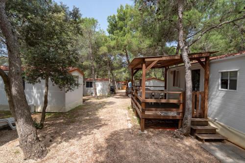 Camp Porat