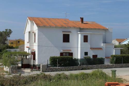 Apartment Povljana 6468c