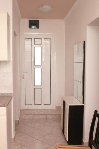 Apartments With A Parking Space Povljana (pag) - 233